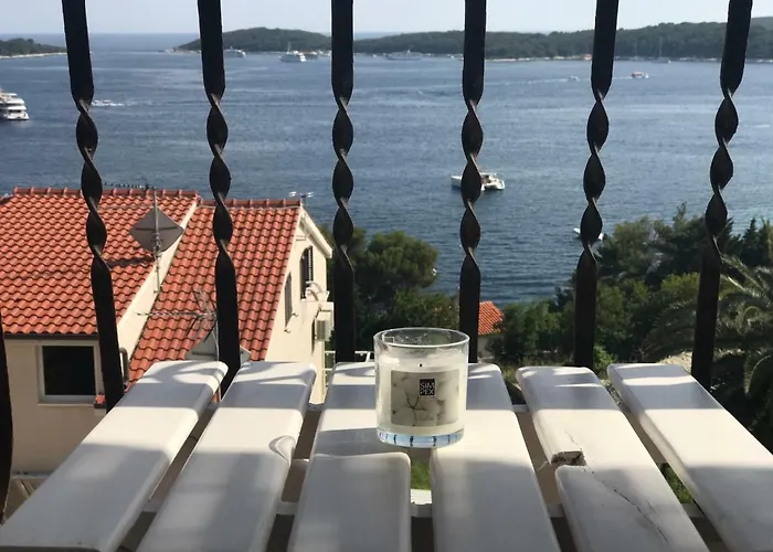 Patak's Place, Amazing View Апартаменты